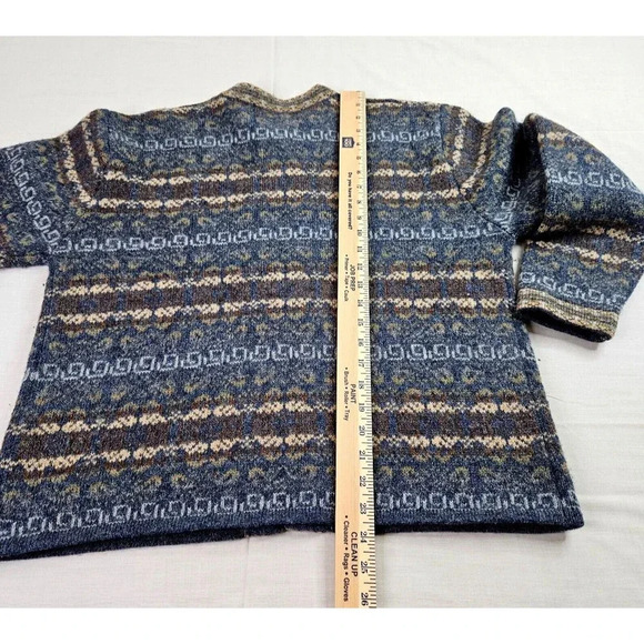 Vintage Wool Cardigan Women Small Sweater Silver Hook Closure Newton Trading Co. - Picture 7 of 12